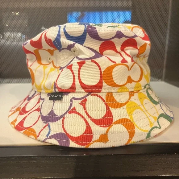 COACH PRIDE 🏳️‍🌈 Rainbow Signature Bucket Hat NEW NWT XS/S